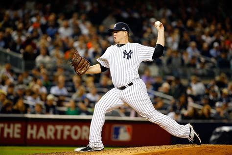 Yankees reliever Justin Wilson suffers shoulder injury, exits spring ...