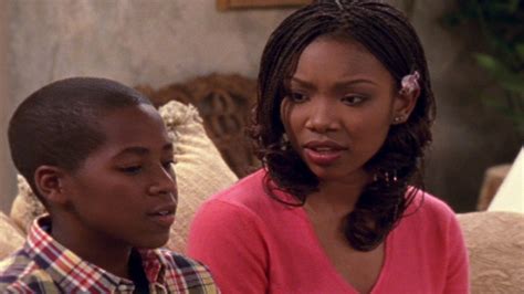 Watch Moesha Season 4 Episode 10: The Crush - Full show on Paramount Plus