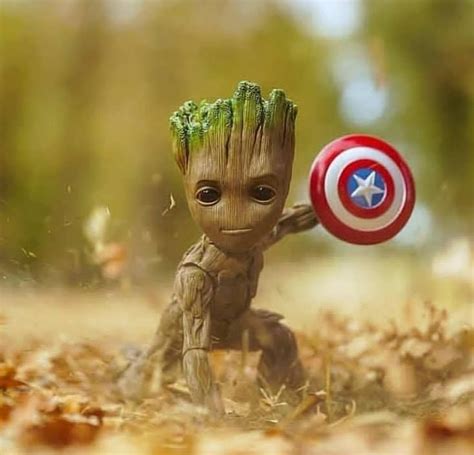 Groot funny art with Cap shield | Dibujos lindos de disney, Dibujos de disney, Fondos de comic