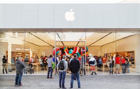 Check out Apple's revamped, newly reopened Westfield UTC store