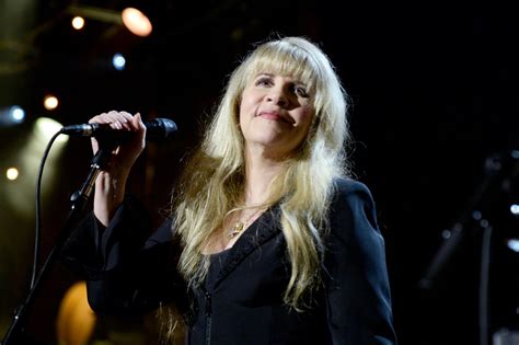 Stevie Nicks Net Worth and How She Became Famous