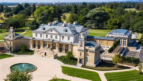 The Langley: An English Country Bolthole Close to London