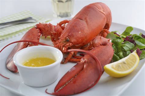 How to Make a Butter Sauce for Lobster | eHow