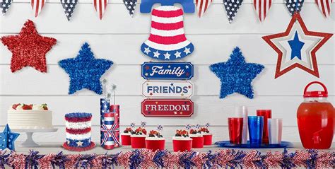 4th of July Decorations & Decor | Party City