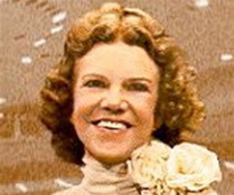 Kathryn Kuhlman Biography - Facts, Childhood, Family Life & Achievements