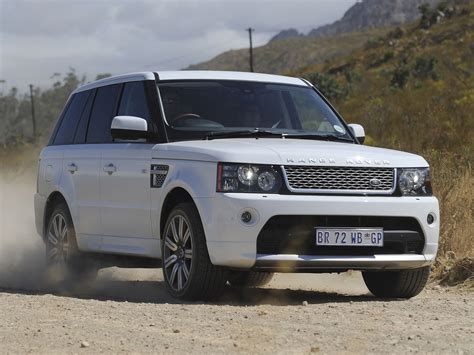 2012 Land Rover Range Rover Sport - Information and photos - MOMENTcar