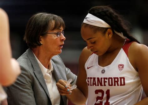 Stanford's Tara VanDerveer talks about 1,000 victories, career