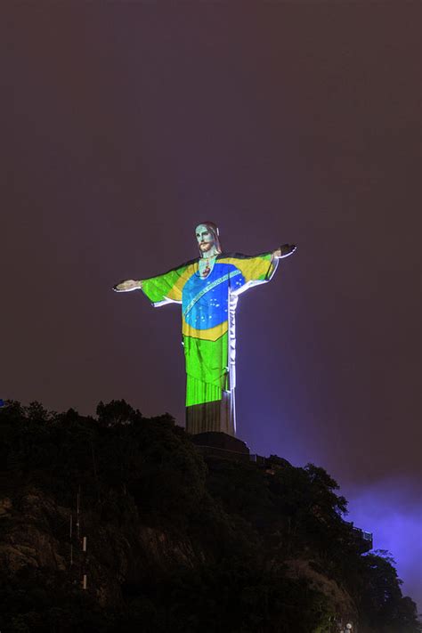 Christ The Redeemer Statue Photograph by Vitor Marigo - Pixels