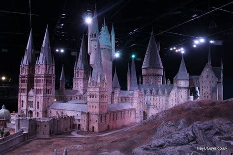 Harry Potter Studio Tour - Hogwarts Model - HeyUGuys (45) - HeyUGuys