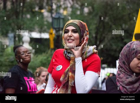 New York, USA. 1st August 2016. Palestinian student activist Nerdeen Kiswani speaks of the ...