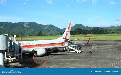 Airplane of Garuda Indonesia at Soekarno-Hatta International Jakarta Airport Editorial Photo ...