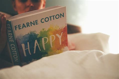 Book Review: Fearne Cotton, Happy - Caroline Elvin, Lifestyle Writer