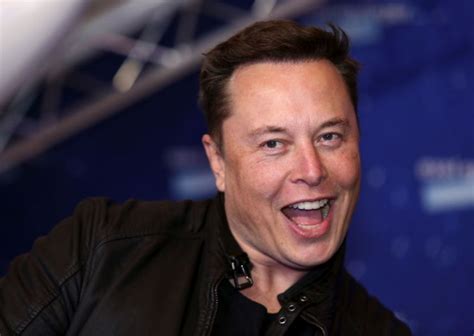 Elon Musk Buys Twitter and How The Internet Reacted To It