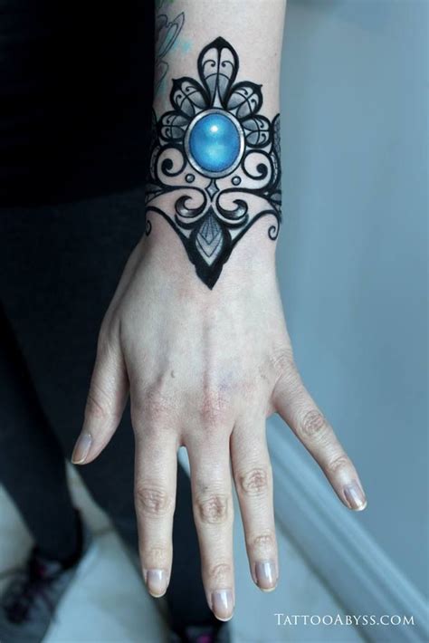 Ornate Hand Jewelry Tattoo | Tattoo Abyss – DENEME | Elegant tattoos ...