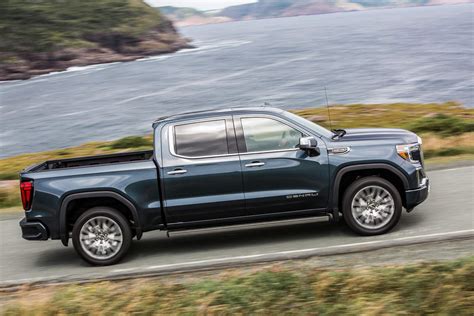 GM CEO Confirms Plan For An Electric Full-Size Pickup | Carscoops