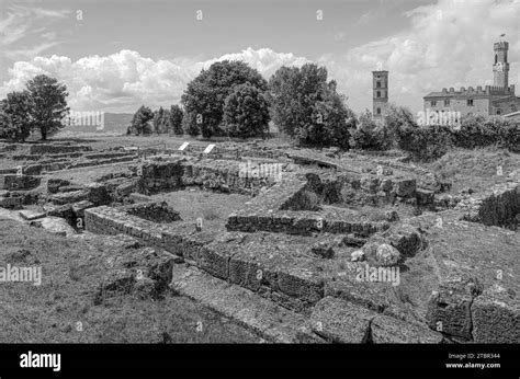 Volterra: The Etruscan Acropolis Archaeological Site Stock Photo - Alamy