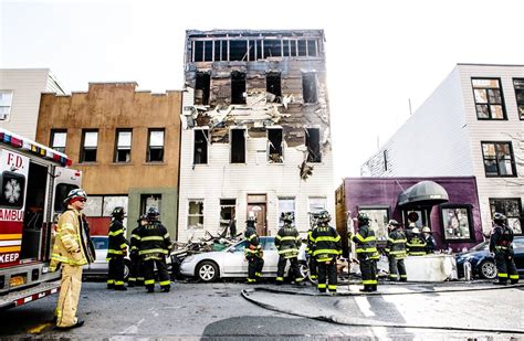 Two People Killed in Brooklyn Fire - WSJ