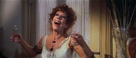 Carol Burnett as Miss Hannigan in "Annie" 1982 | Carol burnett, Miss hannigan, John huston