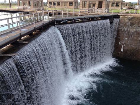 'Great Lakes tidal wave' causes 5-foot immediate rise in water on Lake Superior shoreline ...