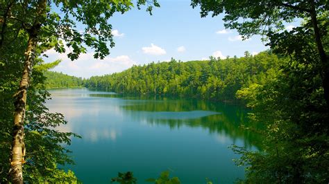 Gatineau Park in Chelsea, Quebec | Expedia.ca