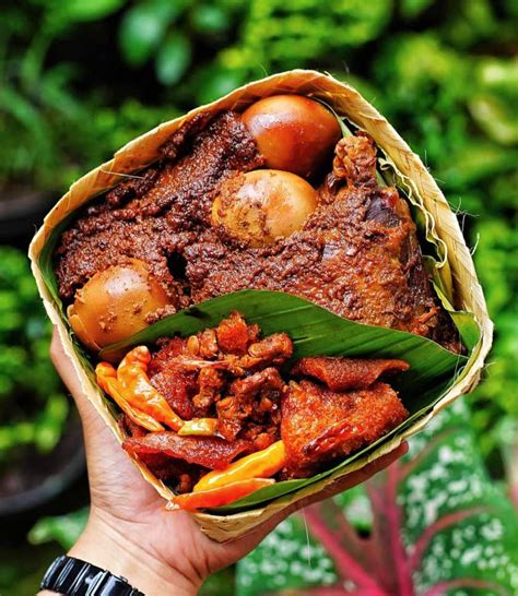 Gudeg Jogja Terenak Dan Legendaris - 9 Tempat Wisata Kuliner 2020