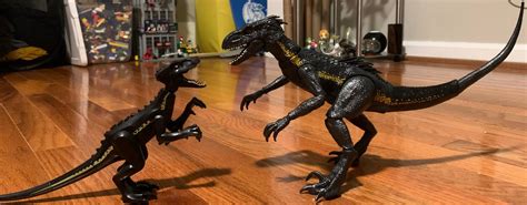 LEGO Indoraptor VS Indoraptor by dragonkingeevee on DeviantArt