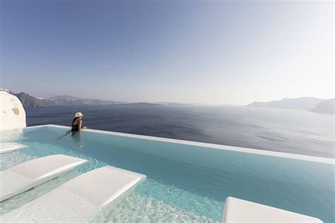 Luxury Hotel In Santorini | Canaves Oia Boutique Hotel