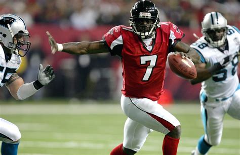 2001 – Atlanta Falcons – Michael Vick | Touchdown Wire