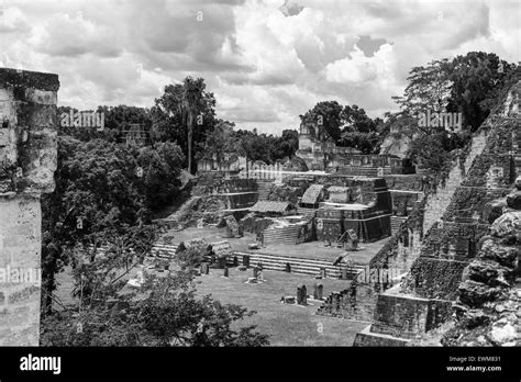 Mayan city ruins Black and White Stock Photos & Images - Alamy