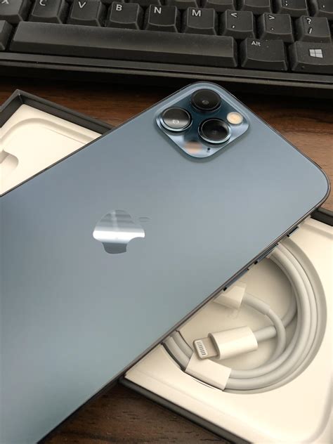 iPhone 12 Pro Pacific Blue : r/iphone