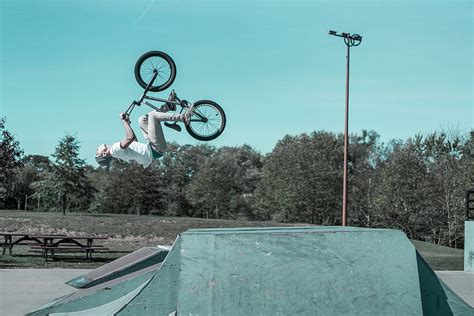 ID: 218813 / bike bmx jump and trick, dirt jump HD wallpaper | Pxfuel