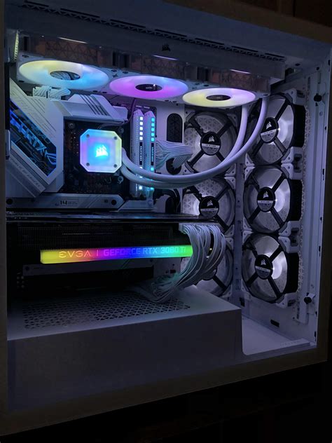 Corsair white build : r/pcmasterrace