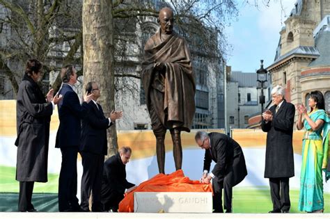 Mahatma Gandhi Statue Unveiled in London - Guide London