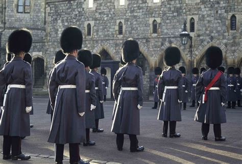 Windsor Castle Guided Tour & Tickets from London - City Wonders