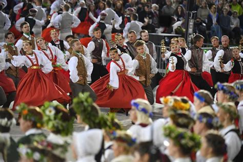 Traditions - Discover the rich cultural heritage of Latvia!