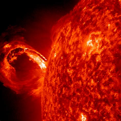 Solar experts predict the Sunâ€™s activity in Solar Cycle 25 to be below average, similar to ...