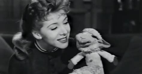 The life of Shari Lewis and the lamb chops celebrated in new book ...
