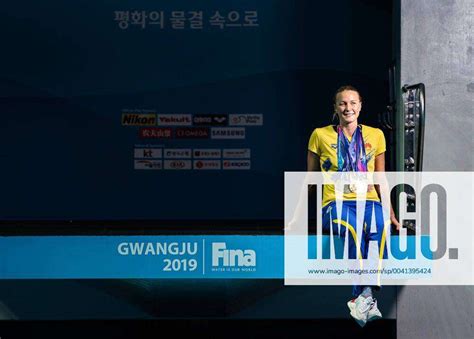 190728 Sarah Sjöström of Sweden poses with her gold, silver and bronze medals for womens 100 meter