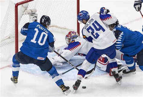 Finland beats Slovakia 6-0 to set up showdown with Canada | AP News