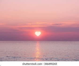 490,391 Pink Sunset Images, Stock Photos & Vectors | Shutterstock