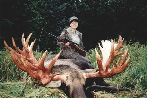 15 of the widest moose racks of all time | goHUNT