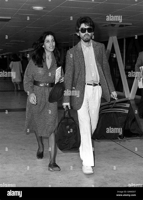 George Harrison & wife Olivia Stock Photo - Alamy