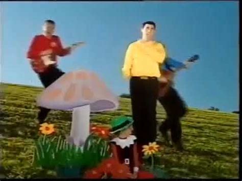 The Wiggles - John Bradlelum & Head, Shoulders, Knees and Toes Chords - Chordify