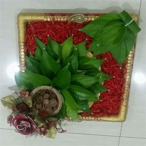 11.Simple Betel leaves plate decoration | Wedding design decoration ...