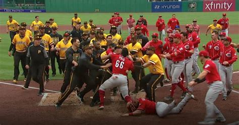 Yasiel Puig tried to fight the entire Pirates team during a bench-clearing brawl - SBNation.com