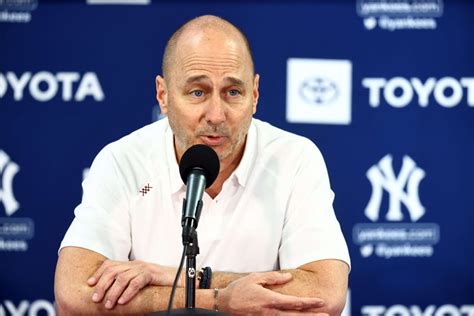 Yankees' Brian Cashman defends lackluster trade deadline moves