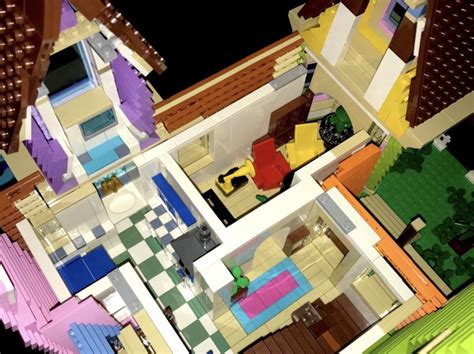 LEGO IDEAS - UP House