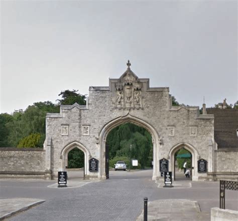 City of London Cemetery and Crematorium - Crematoriums in London ...