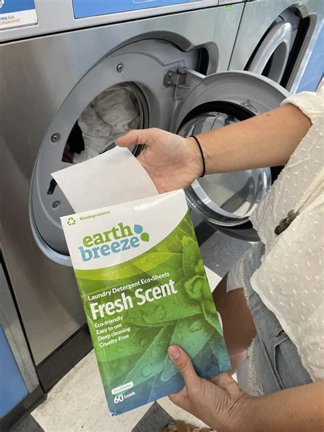 Earth Breeze Review | Best Eco-Friendly Laundry Detergent Sheets - Two ...