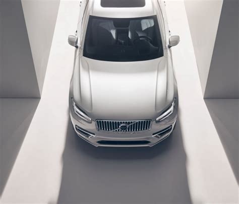 News: Volvo XC90 B5 mild hybrid unveiled from RM386,800 | CarSifu